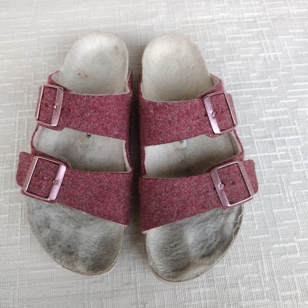 Birkenstock Women's Arizona Raspberry Synthetic Sandal Size 38 US 7